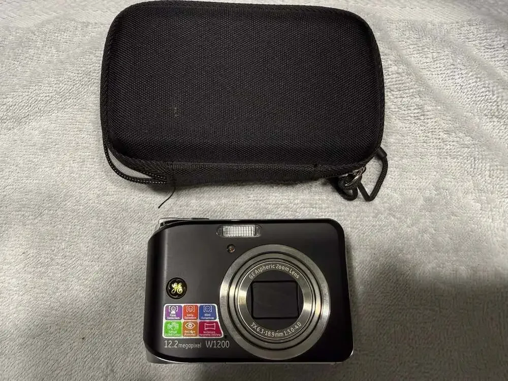 Ge W1200 Digital Camera